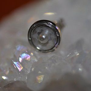 Cultured Pearl & Mother of Pearl Stud Earring